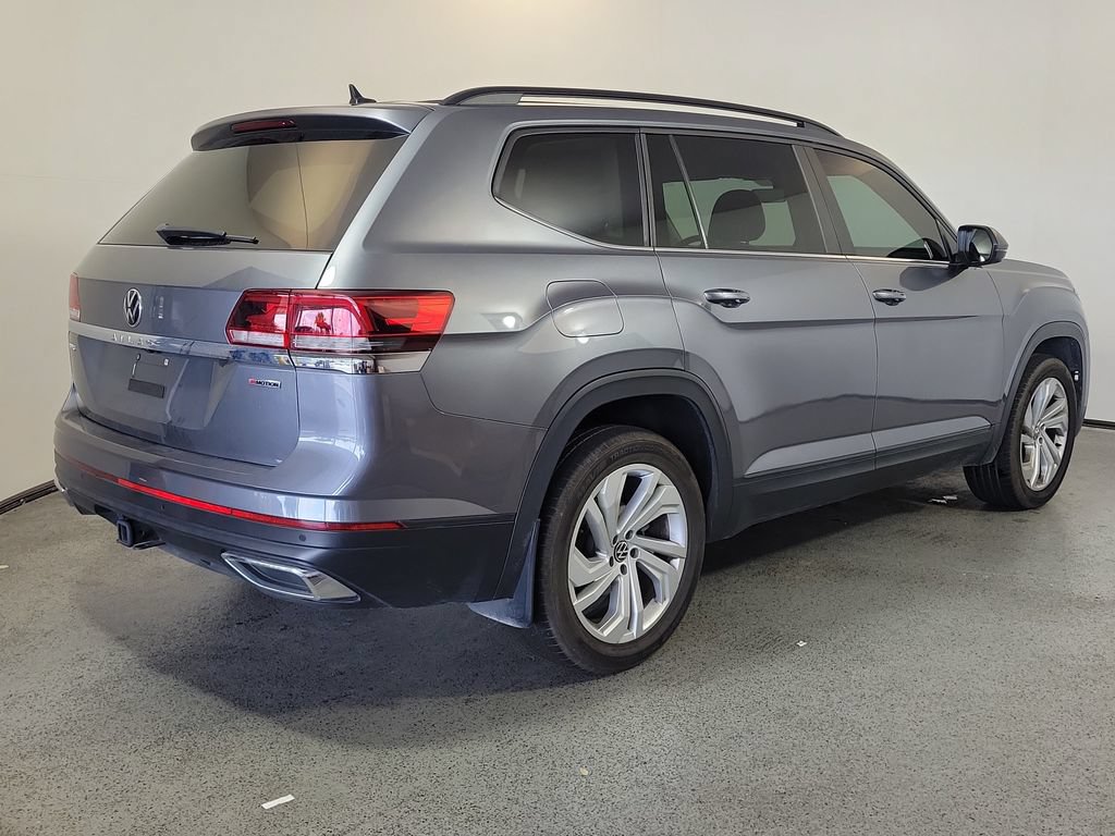 Used 2022 Volkswagen Atlas SE AWD/4WD image 6