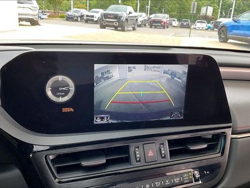 Used 2022 Lexus ES 350 F Sport w/ Accessory Package 2 FWD image 11