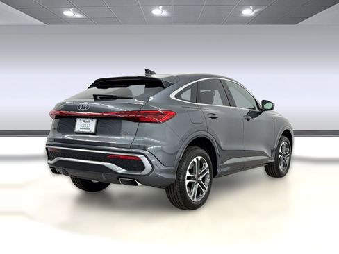 New 2026 Audi Q5 Premium Plus AWD/4WD image 9