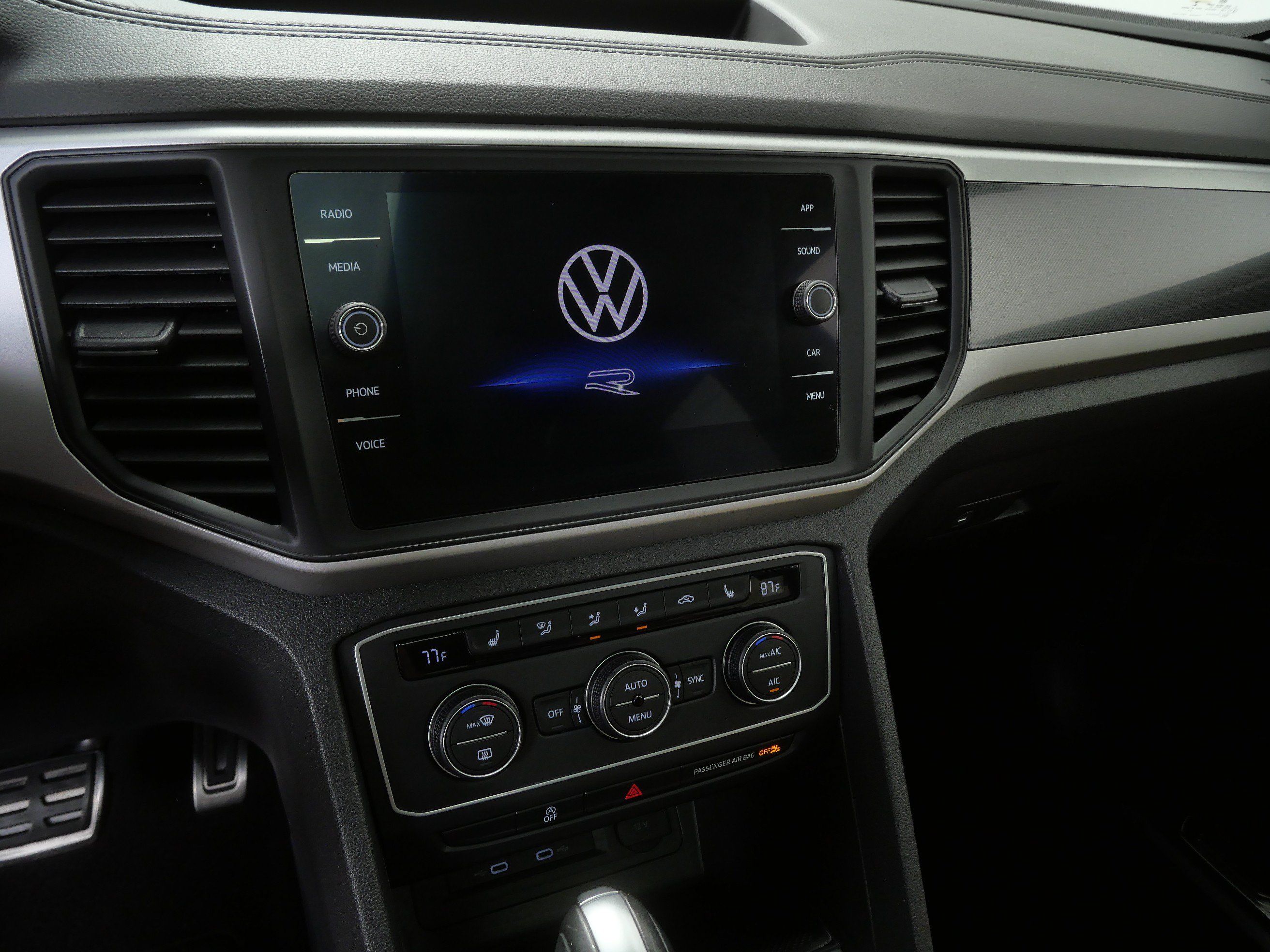 Used 2021 Volkswagen Atlas Cross Sport SE w/ Panoramic Sunroof Package AWD/4WD image 19