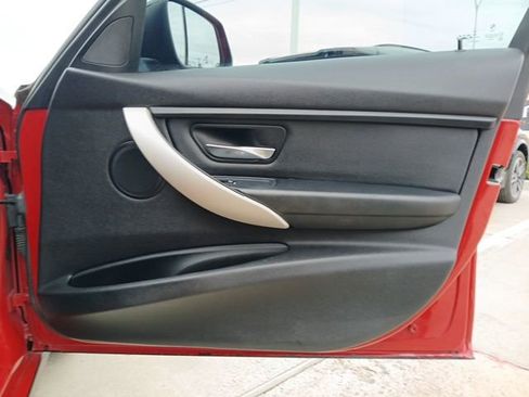 Used 2016 BMW 320i Sedan image 15
