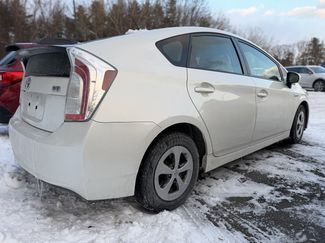 Used 2015 Toyota Prius Two video 2