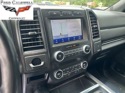 Used 2021 Ford Expedition Max Limited RWD image 19