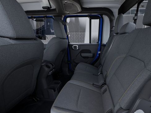 New 2025 Jeep Gladiator Sport AWD/4WD image 23