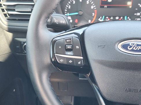 Used 2022 Ford Escape SEL AWD/4WD image 29