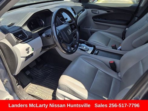 Used 2021 Honda Pilot Touring image 19