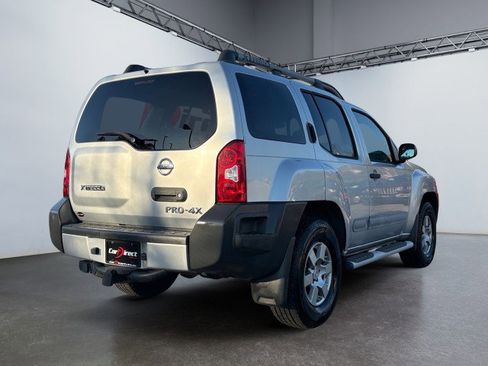 Used 2011 Nissan Xterra PRO-4X image 5