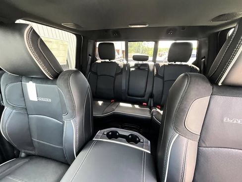 New 2026 RAM 2500 Laramie w/ Night Edition AWD/4WD image 36