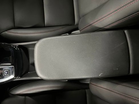 Certified 2025 Chevrolet Trax RS w/ Driver Confidence Package image 26