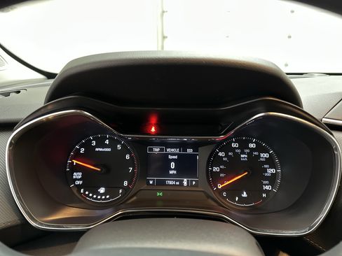 Used 2023 Chevrolet TrailBlazer LT FWD image 21