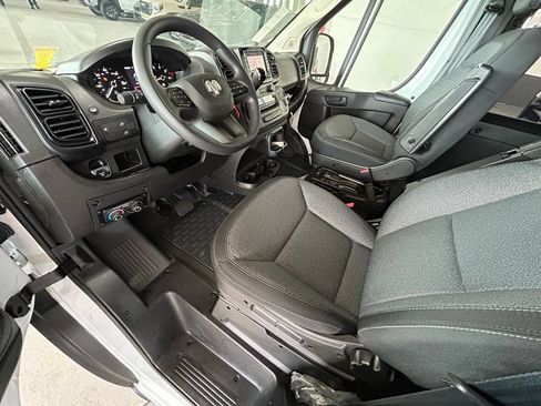 Used 2023 RAM ProMaster 3500 FWD image 33