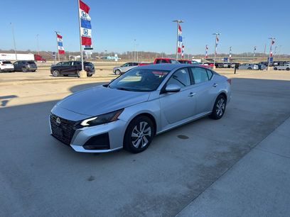 Used 2023 Nissan Altima 2.5 S