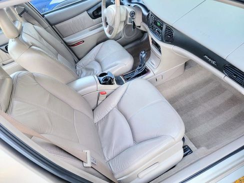 Used 2002 Buick Regal LS w/ LS Premium Pkg image 24