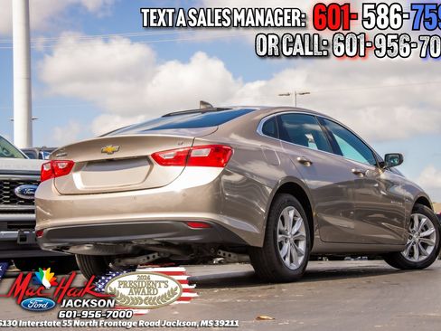 Used 2025 Chevrolet Malibu LT FWD image 4