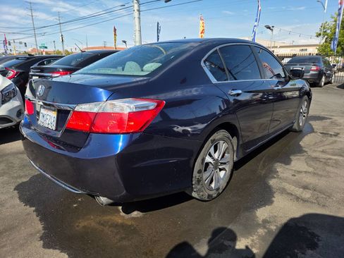 Used 2013 Honda Accord LX image 4