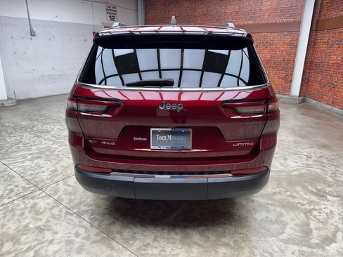 Used 2022 Jeep Grand Cherokee L Limited AWD/4WD image 6
