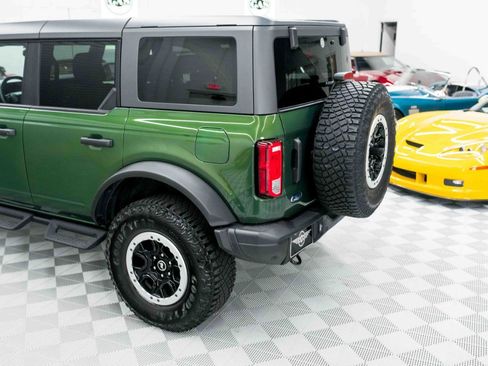 Used 2022 Ford Bronco Black Diamond w/ Sasquatch Package AWD/4WD image 29