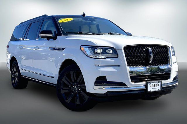 Used 2023 Lincoln Navigator L Black Label AWD/4WD image 1