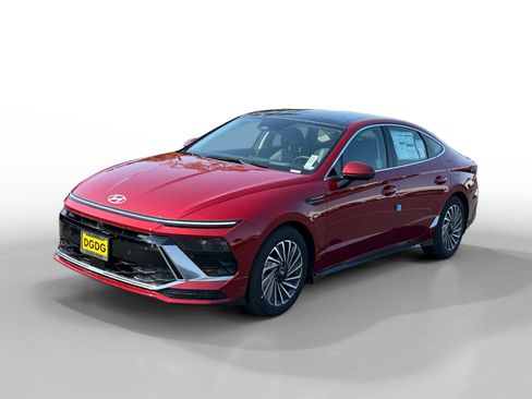 New 2025 Hyundai Sonata Limited image 1