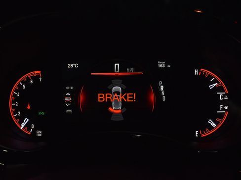 Used 2025 Dodge Durango R/T w/ Blacktop Package AWD/4WD image 10