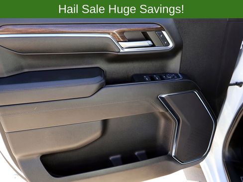 Used 2024 Chevrolet Silverado 1500 LT AWD/4WD image 17