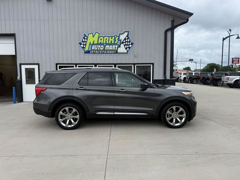 Used 2020 Ford Explorer Platinum w/ Premium Technology Package AWD/4WD image 7