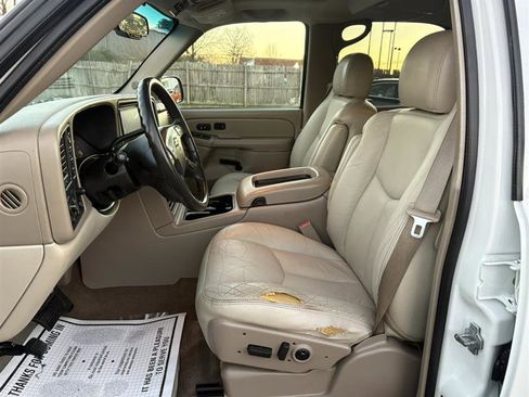 Used 2004 Chevrolet Tahoe Z71 w/ Z71 Preferred Equipment Group image 7