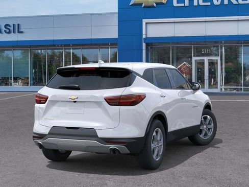 New 2026 Chevrolet Blazer LT FWD image 4