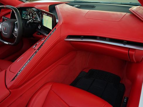 Used 2025 Chevrolet Corvette Z06 w/ Z07 Performance Package image 9