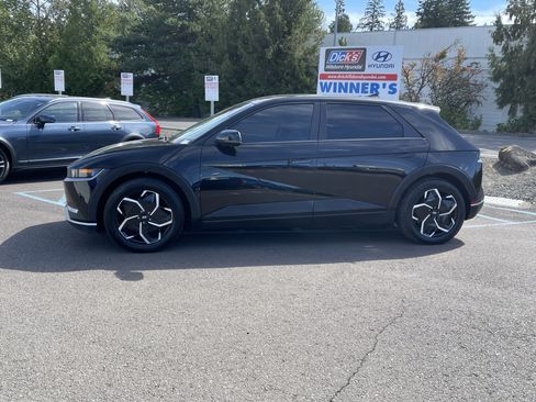 Certified 2024 Hyundai Ioniq 5 SEL AWD/4WD image 2
