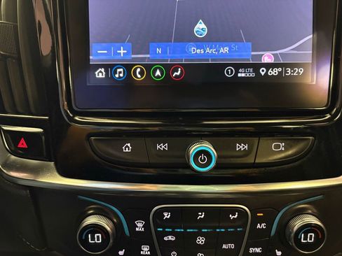 Used 2021 Chevrolet Traverse RS w/ LPO, Cargo Package FWD image 29