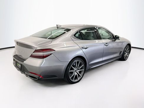 Used 2025 Genesis G70 2.5T RWD image 9