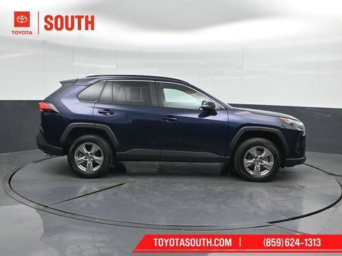 Used 2025 Toyota RAV4 XLE AWD/4WD image 3
