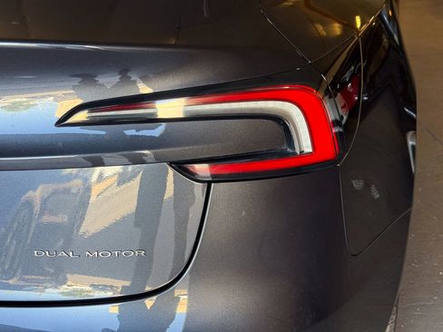 Used 2024 Tesla Model 3 Long Range AWD/4WD image 40
