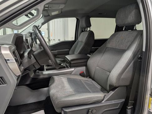 Used 2022 Ford F150 XLT w/ Equipment Group 302A High image 16