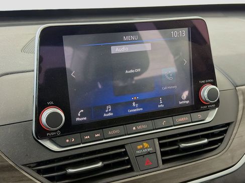 Used 2023 Nissan Altima 2.5 SV image 15