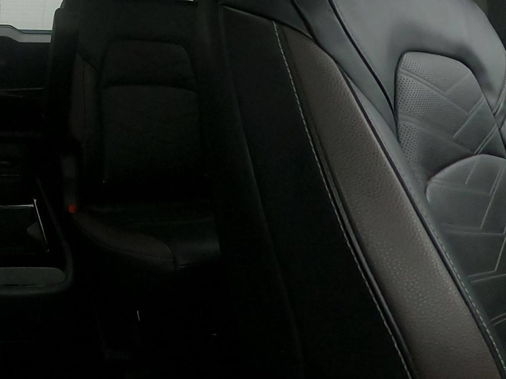 Used 2022 Nissan Pathfinder Platinum AWD/4WD image 27