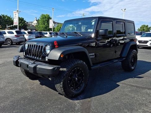 Used 2015 Jeep Wrangler Unlimited Sport w/ Quick Order Package 24S AWD/4WD image 3