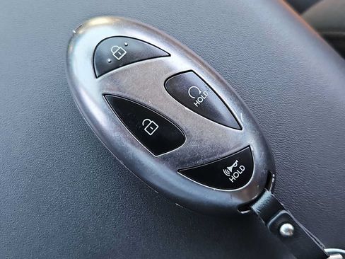 Certified 2025 Hyundai Kona SEL AWD/4WD image 34