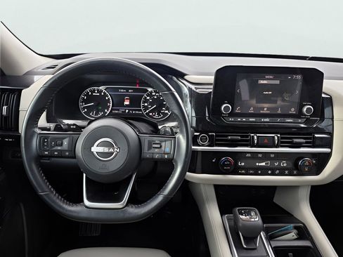 Used 2022 Nissan Pathfinder SV FWD image 26