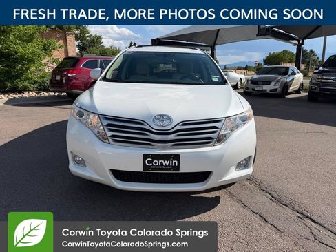 Used 2011 Toyota Venza AWD w/ Convenience Pkg image 2