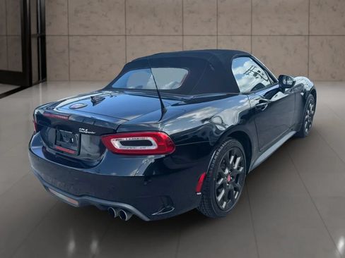 Used 2019 FIAT 124 Spider Abarth w/ Convenience Group RWD image 3