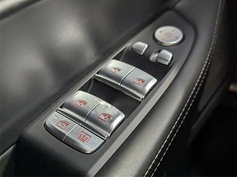 Used 2022 BMW 740i image 20