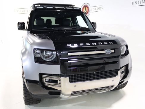 Used 2023 Land Rover Defender 90 X AWD/4WD image 76