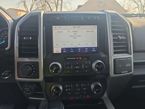 Used 2020 Ford F150 Lariat w/ Equipment Group 502A Luxury image 6