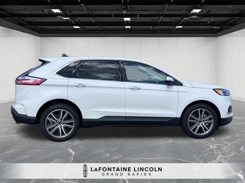 Used 2024 Ford Edge Titanium w/ Equipment Group 301A AWD/4WD image 6