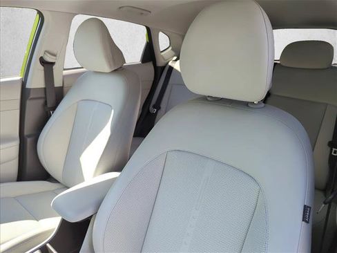 Certified 2024 Hyundai Kona Limited FWD image 13