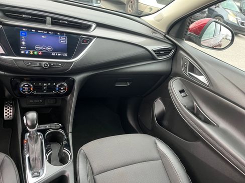 Used 2023 Buick Encore GX Select w/ Sport Touring Package image 22