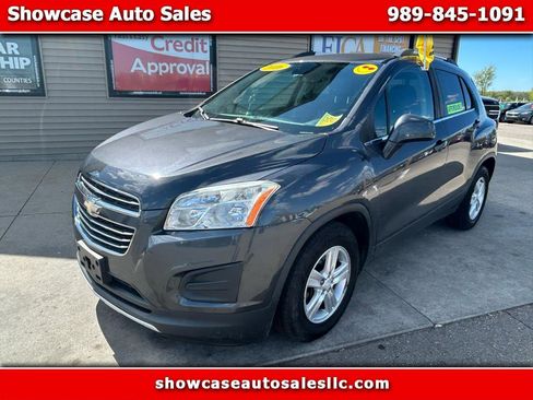 Used 2016 Chevrolet Trax LT w/ LT Convenience Package FWD image 1