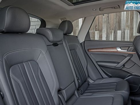 Used 2021 Audi Q5 2.0T Premium Plus w/ Premium Plus Package image 23
